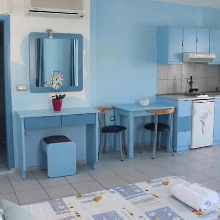 Aparthotel Mastorakis Village Agia Marina (Crete)